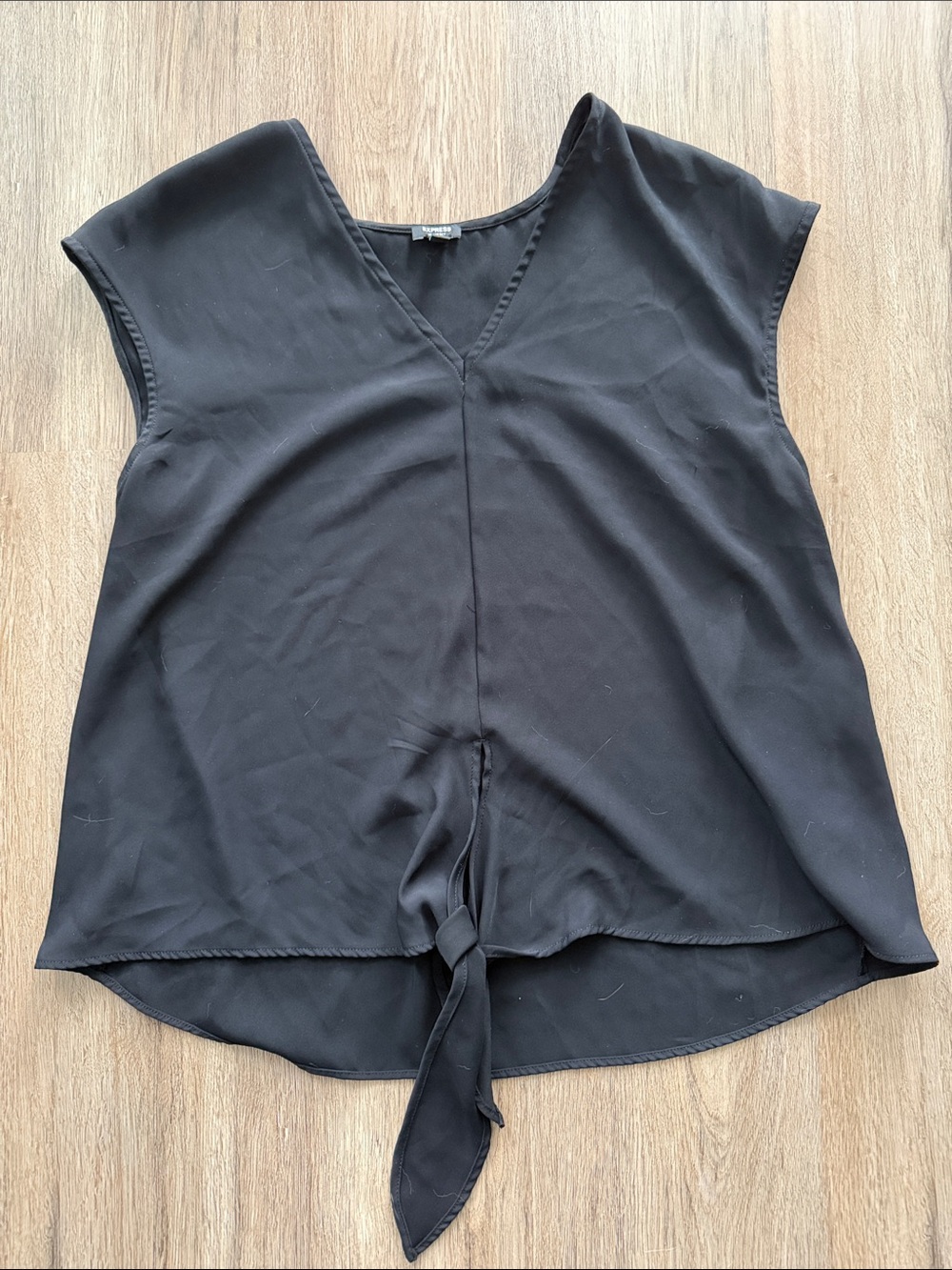 Express Black Satin V-Neck Tie Front Gramercy Tee